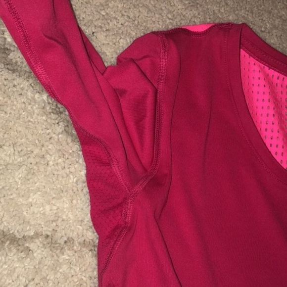 Women’s Nike dri-fit top - Picture 3 of 6